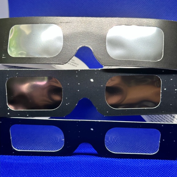 10 Pack new Solar Eclipse viewer glasses - Picture 2 of 14